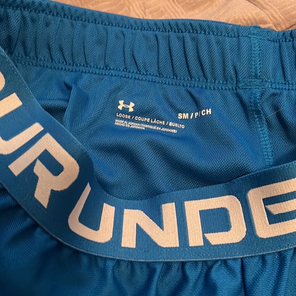 New royal blue under armour shorts! - Picture 3 of 4